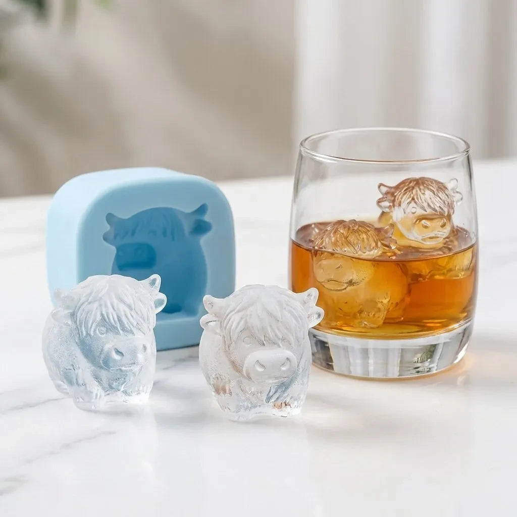6‐Cavity Mini Highland Cow 3D Ice Cube & Dessert Mold