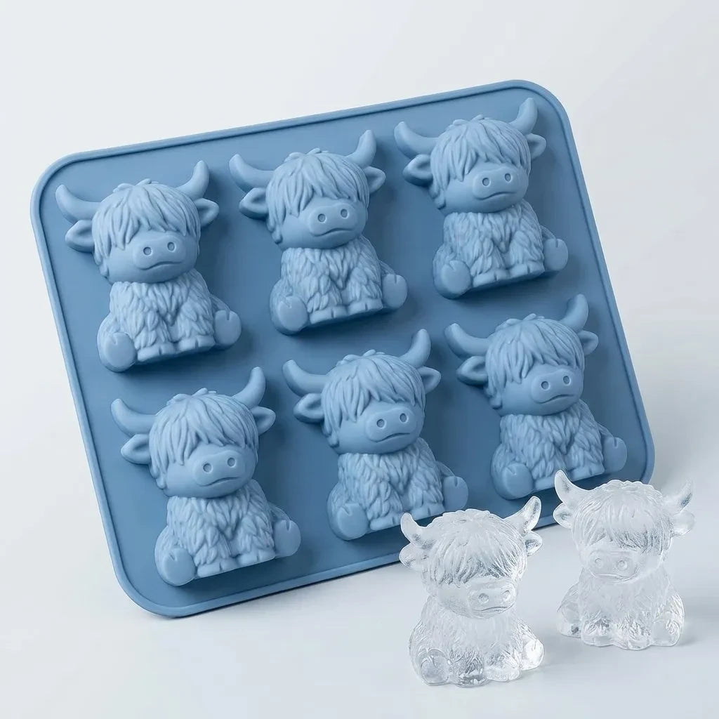 6‐Cavity Mini Highland Cow 3D Ice Cube & Dessert Mold