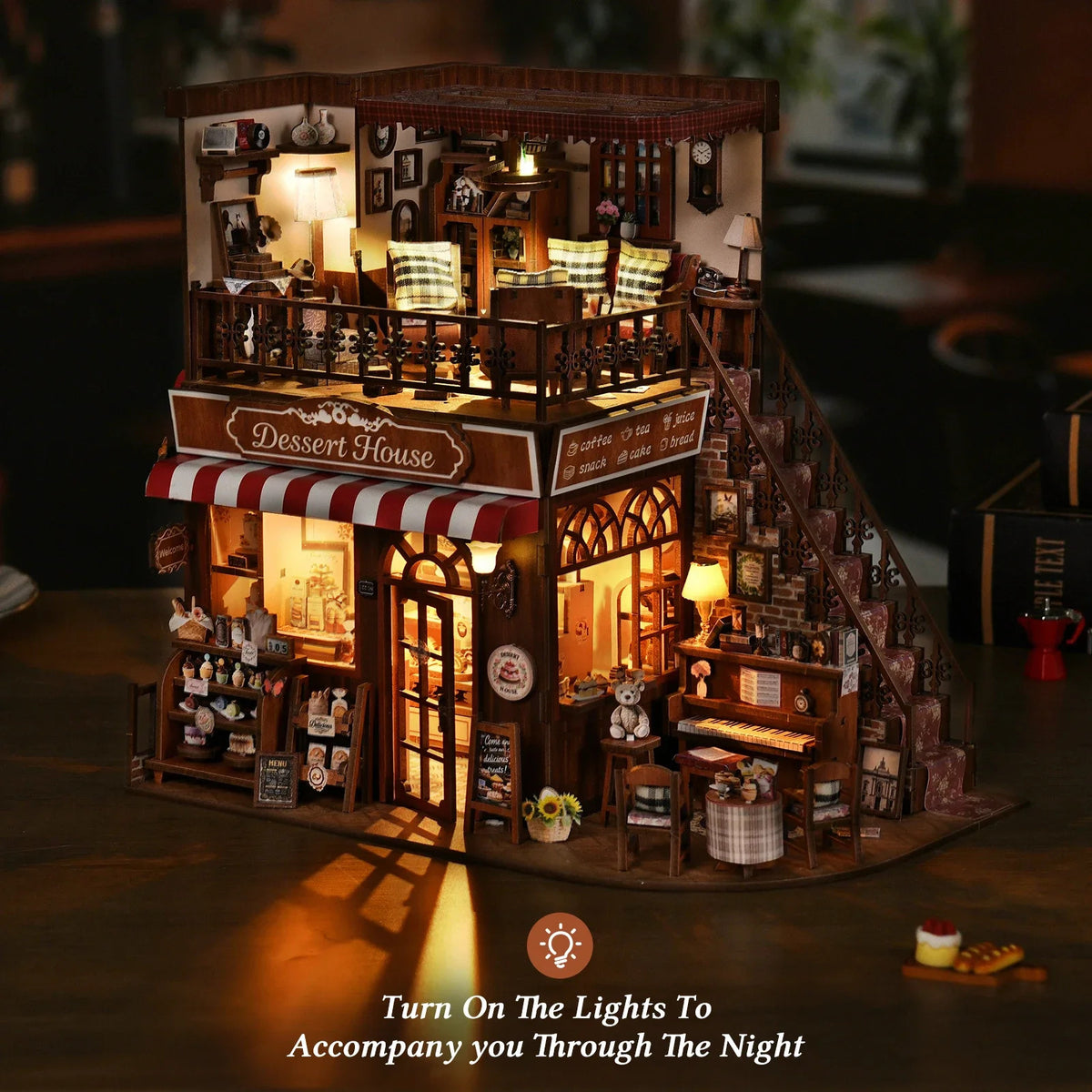 Nookoria™ Cozy Cake Shop Book Nook Kit